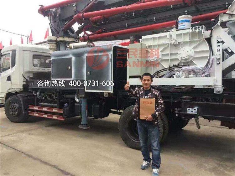 攪拌泵車(chē),我想再買(mǎi)臺(tái)攪拌泵車(chē)